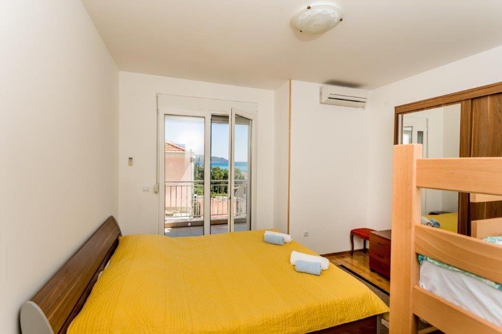 Apartments Lille Herceg Novi Exteriér fotografie