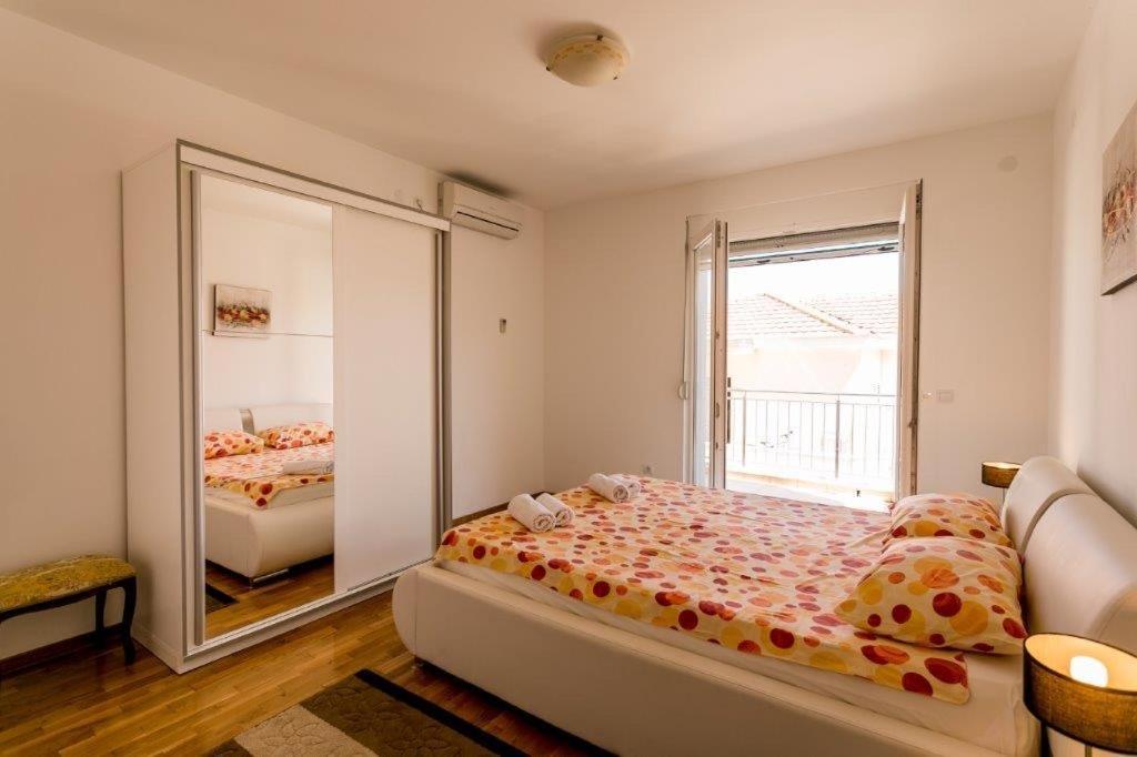 Apartments Lille Herceg Novi Exteriér fotografie