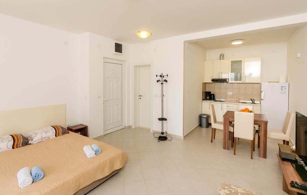 Apartments Lille Herceg Novi Exteriér fotografie