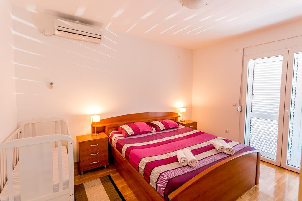 Apartments Lille Herceg Novi Exteriér fotografie